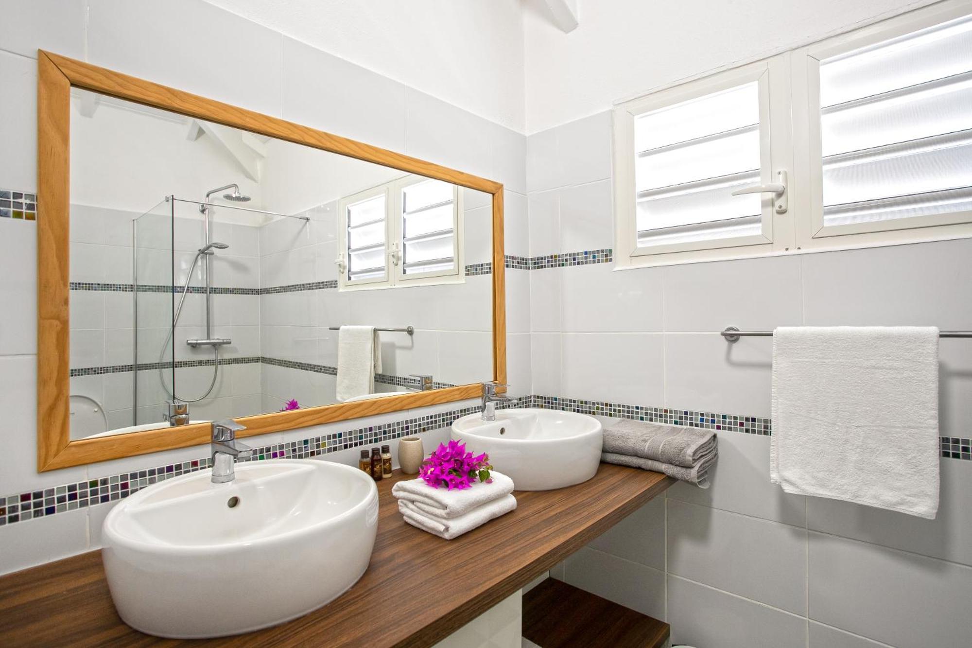 Beautiful Suite S12 With Pool And Sea View Cul de Sac ภายนอก รูปภาพ
